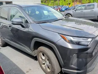 Toyota RAV4 2024 XLE 4dr SUV