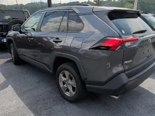 Toyota RAV4 2024 XLE 4dr SUV