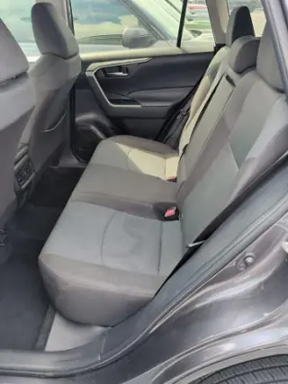 Toyota RAV4 2024 XLE 4dr SUV