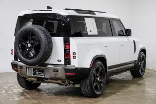 2022 Land Rover Defender X-Dynamic SE