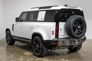 2022 Land Rover Defender X-Dynamic SE