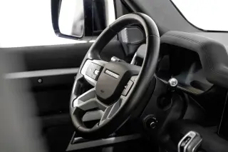 2022 Land Rover Defender X-Dynamic SE