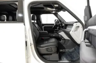 2022 Land Rover Defender X-Dynamic SE