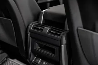 2022 Land Rover Defender X-Dynamic SE