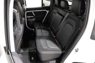 2022 Land Rover Defender X-Dynamic SE