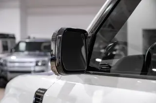 2022 Land Rover Defender X-Dynamic SE
