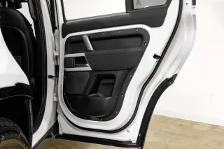 2022 Land Rover Defender X-Dynamic SE