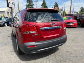 2011 Kia Sorento EX