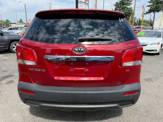 2011 Kia Sorento EX