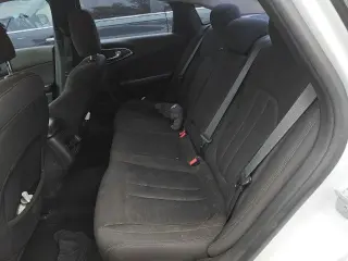 Chrysler 200 2015 Limited 4dr Sedan