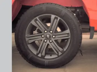 Ford F-150 2023 4x4 XL 4dr SuperCrew 5.5 ft. SB