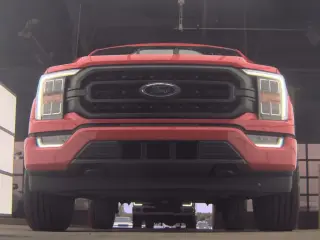 Ford F-150 2023 4x4 XL 4dr SuperCrew 5.5 ft. SB