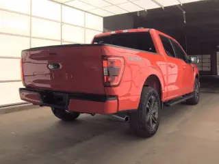 Ford F-150 2023 4x4 XL 4dr SuperCrew 5.5 ft. SB