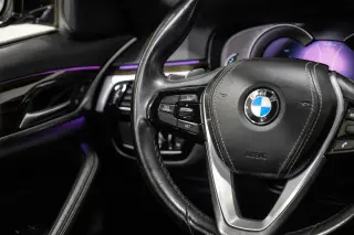 2019 BMW 5 Series 530i