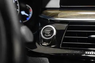 2019 BMW 5 Series 530i