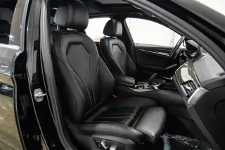 2019 BMW 5 Series 530i