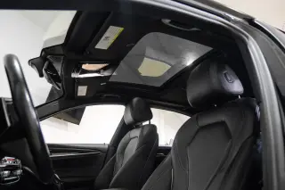 2019 BMW 5 Series 530i