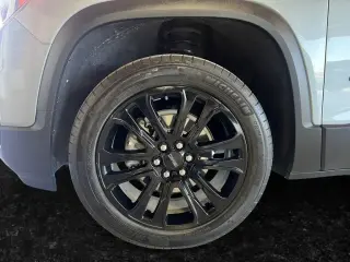 GMC Acadia 2023 SLE 4dr SUV