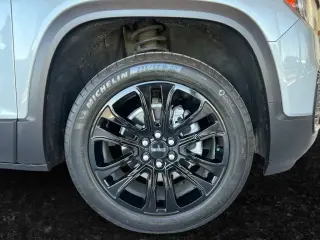 GMC Acadia 2023 SLE 4dr SUV