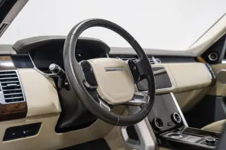 2020 Land Rover Range Rover P525 HSE