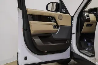 2020 Land Rover Range Rover P525 HSE