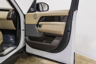 2020 Land Rover Range Rover P525 HSE