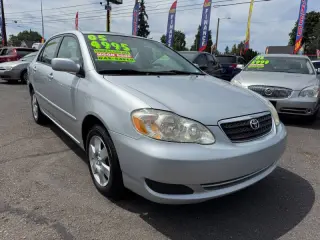 2005 Toyota Corolla LE