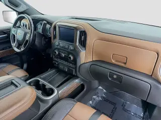 Chevrolet Silverado 1500 2021 4x4 High Country 4dr Crew Cab 5.8 ft. SB