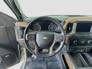 Chevrolet Silverado 1500 2021 4x4 High Country 4dr Crew Cab 5.8 ft. SB