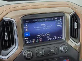 Chevrolet Silverado 1500 2021 4x4 High Country 4dr Crew Cab 5.8 ft. SB