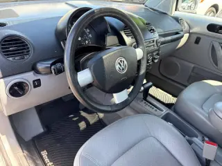2001 Volkswagen New Beetle GLX 1.8T