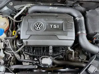 Volkswagen Jetta 2016 1.8T Sport 4dr Sedan 5M PZEV