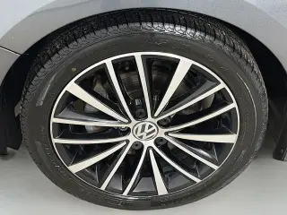 Volkswagen Jetta 2016 1.8T Sport 4dr Sedan 5M PZEV