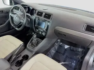 Volkswagen Jetta 2016 1.8T Sport 4dr Sedan 5M PZEV