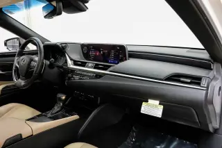2019 Lexus ES 350 