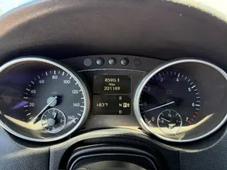 2009 Mercedes-Benz M-Class ML 350 4MATIC