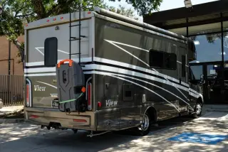2022 Mercedes-Benz XCC76 3500XD Standard Roof 170"