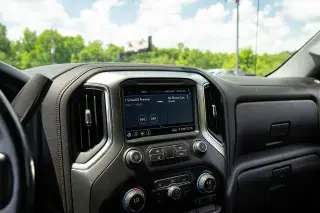 Chevrolet Silverado 1500 2021 4x4 RST 4dr Crew Cab 5.8 ft. SB