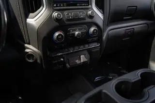 Chevrolet Silverado 1500 2021 4x4 RST 4dr Crew Cab 5.8 ft. SB