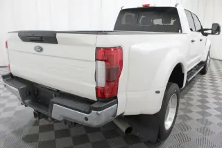 Ford F-450 Super Duty 2019 4x4 Lariat 4dr Crew Cab 8 ft. LB DRW Pickup