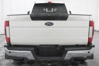 Ford F-450 Super Duty 2019 4x4 Lariat 4dr Crew Cab 8 ft. LB DRW Pickup