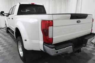 Ford F-450 Super Duty 2019 4x4 Lariat 4dr Crew Cab 8 ft. LB DRW Pickup