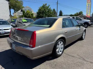 2006 Cadillac DTS Luxury I