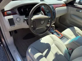 2006 Cadillac DTS Luxury I