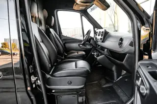 2022 Mercedes-Benz Sprinter Cargo Van 2500 Standard Roof V6 144" RWD