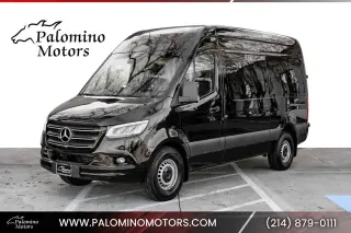 2022 Mercedes-Benz Sprinter Cargo Van 2500 Standard Roof V6 144" RWD