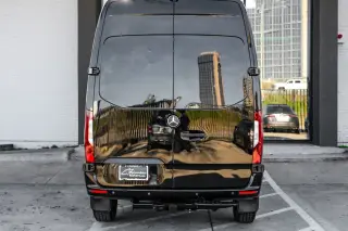 2022 Mercedes-Benz Sprinter Cargo Van 2500 Standard Roof V6 144" RWD