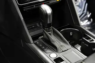 2021 Volkswagen Atlas Cross Sport 3.6L V6 SEL R-Line