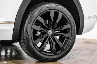 2021 Volkswagen Atlas Cross Sport 3.6L V6 SEL R-Line