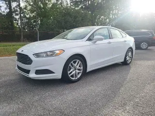Ford Fusion 2016 SE 4dr Sedan
